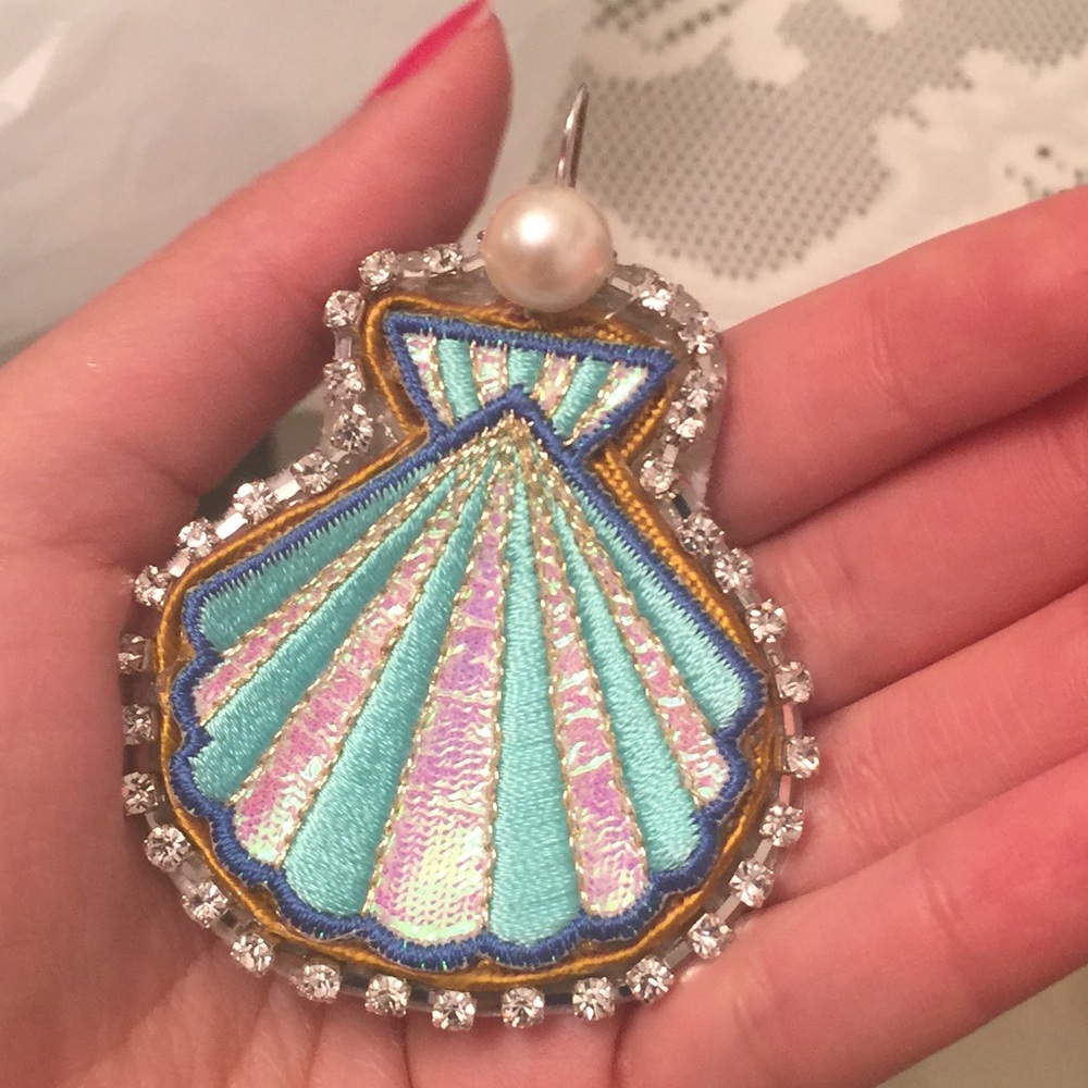 Custom made "Queen of the Ocean" shell earrings